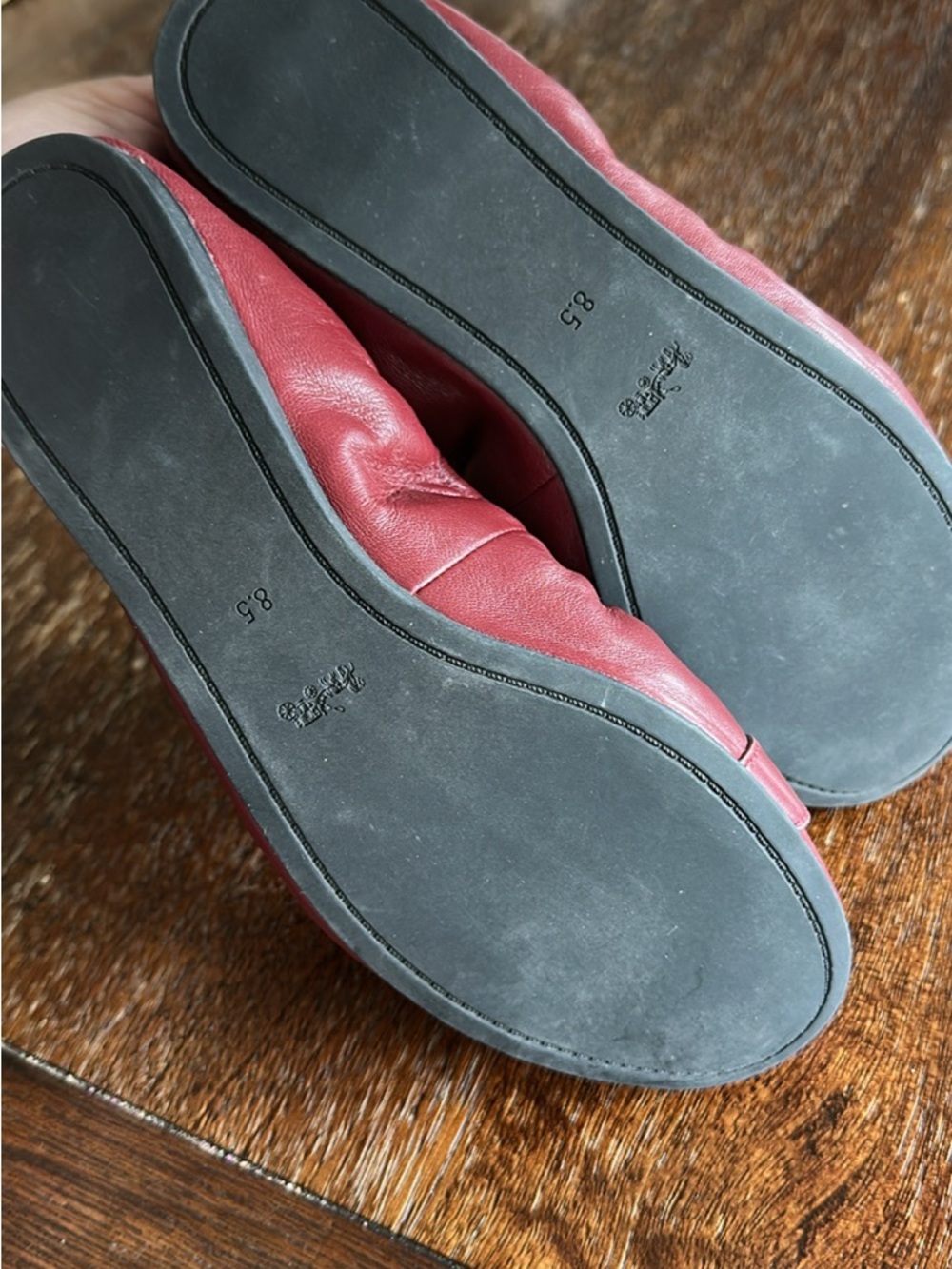 NEW Coach Womens Maroon Leather Ballet Flats with Signature Hardware - Picture 3 of 4